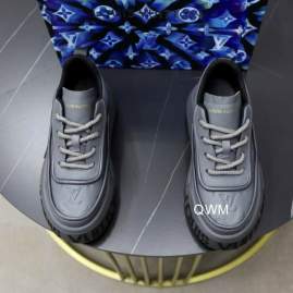 Picture of Louis Vuitton Shoes _SKULVsz38-45WM070113052